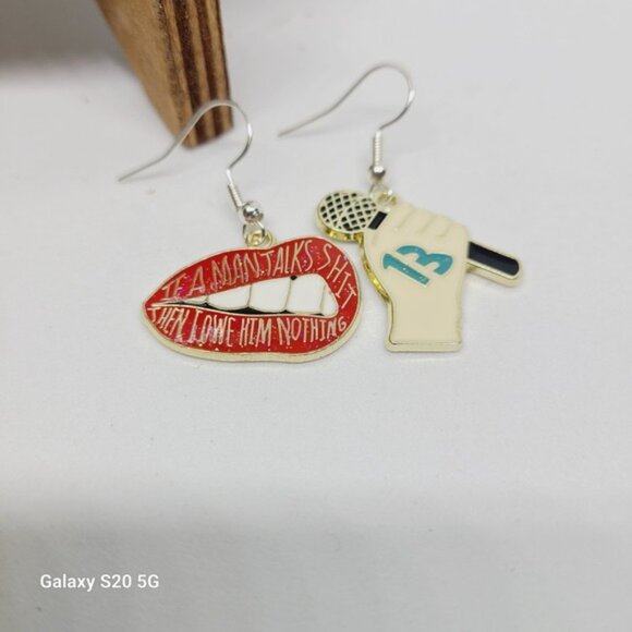 Taylor Swift Inspired Earrings Speak Now Era Hand Lips Microphone - Picture 3 of 4